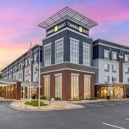 Cambria Hotel Minneapolis Мейпъл Гроув Екстериор снимка